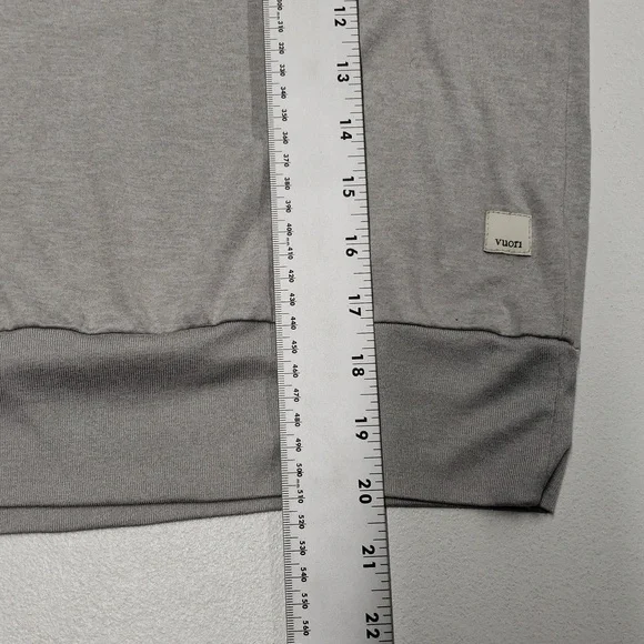 Vuori Women's Daydream Crew Eucalyptus Heather Grey Women's Size Medium - Picture 6 of 8